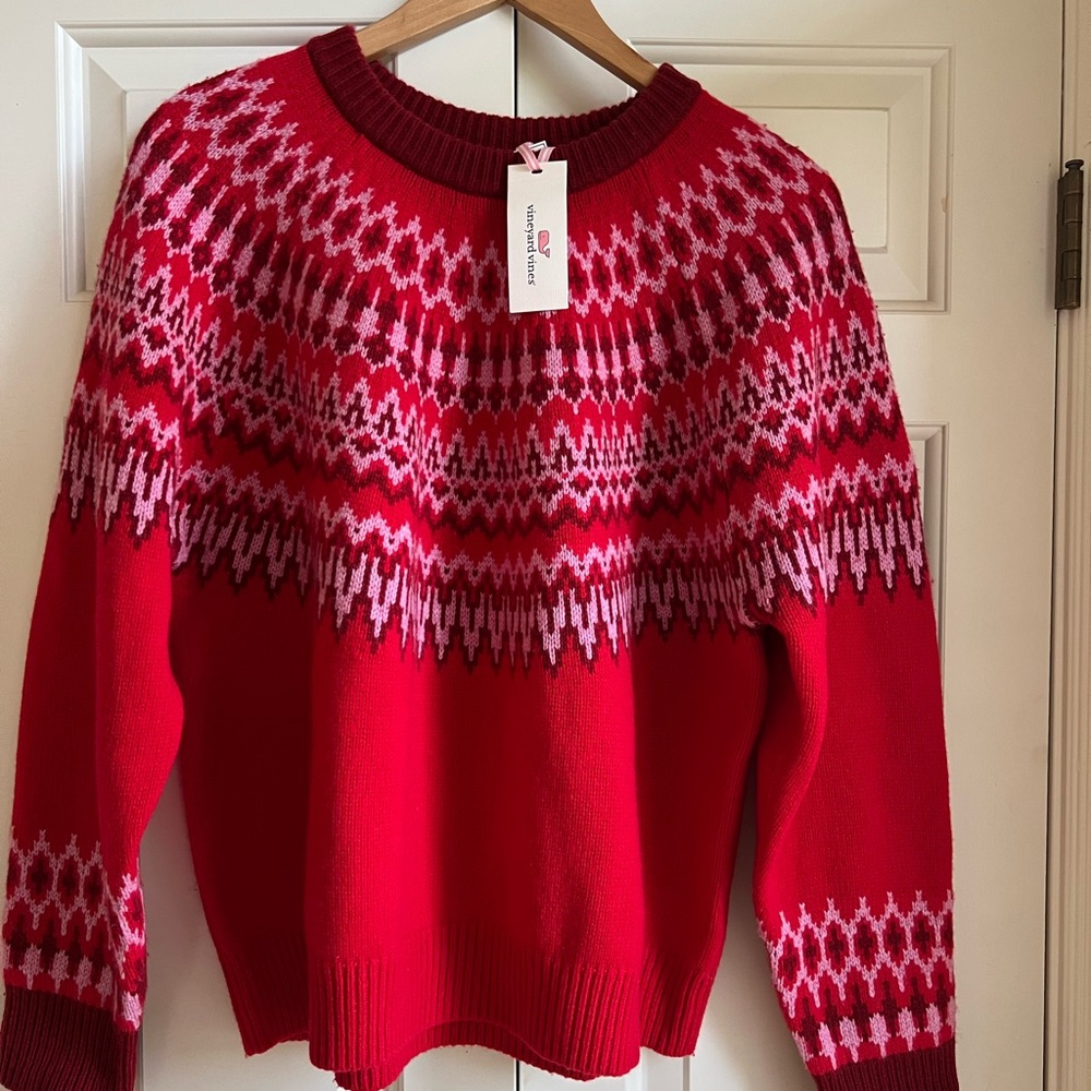 Vineyard Vines Red and Pink Patterned Women's Sweater